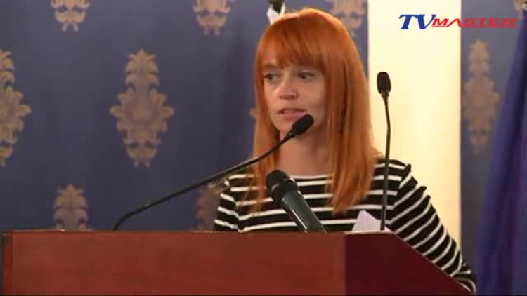 2019_11_05_3_chrobry_frekwencja_stadion.mp4