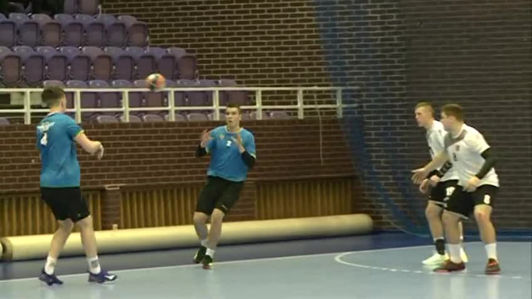 2020_01_21_8_juniorzy_spr_chrobry_wroclaw_28_28.mp4