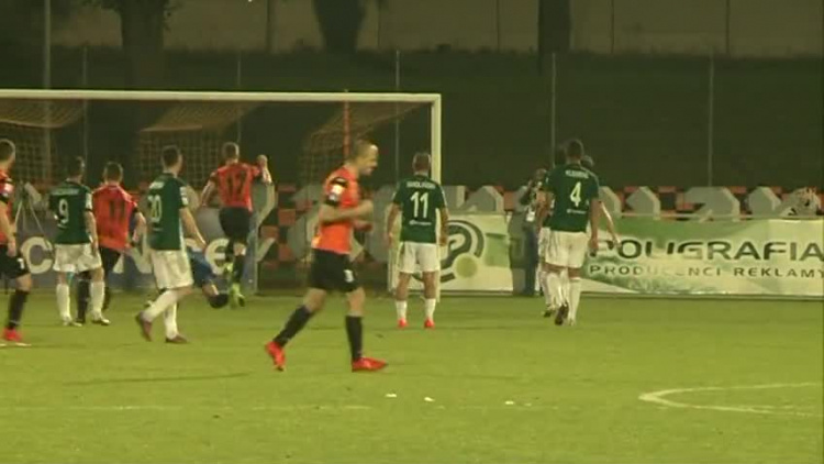 sezon_2016-2017_chrobry_olimpia_1-3_sedziak.mp4