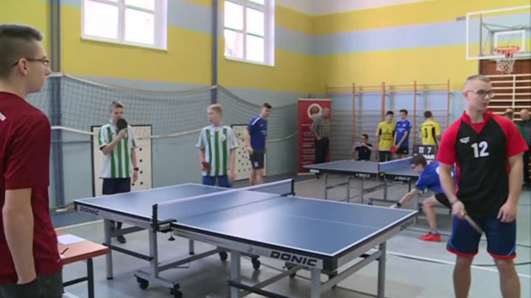 2020_02_06_8_turniej_tenis_stolowy_zsp.mp4