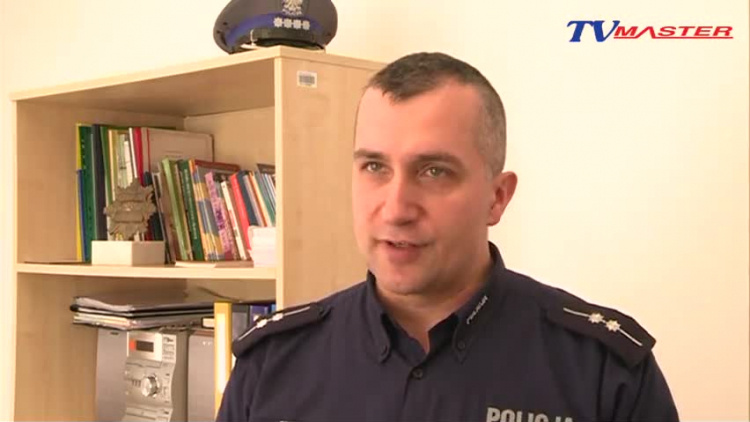 2020_02_13_1_cd_chemikalia_policja.mp4
