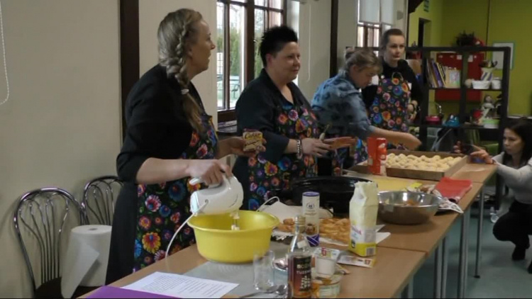 2020_02_19_6_tlusty_czwartek_kazmierzow_polkowice.mp4