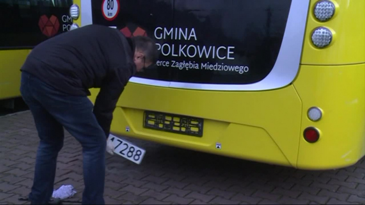 2020_02_24_2_tablice_autobusy_polkowice.mp4