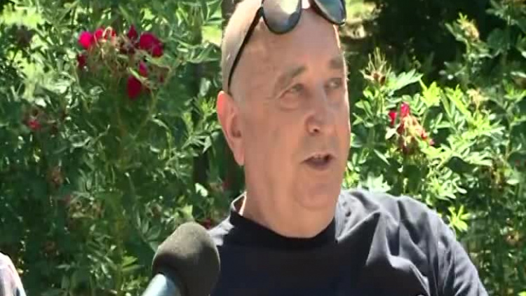 2020_07_14_napelnianie_fontanny_park_slowianski.mp4