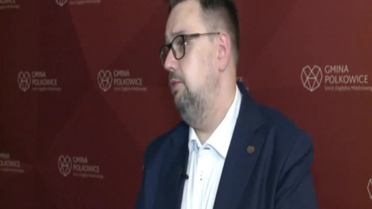 2020_07_15_absolutorium_rozmowa_puzniecki_001.mp4
