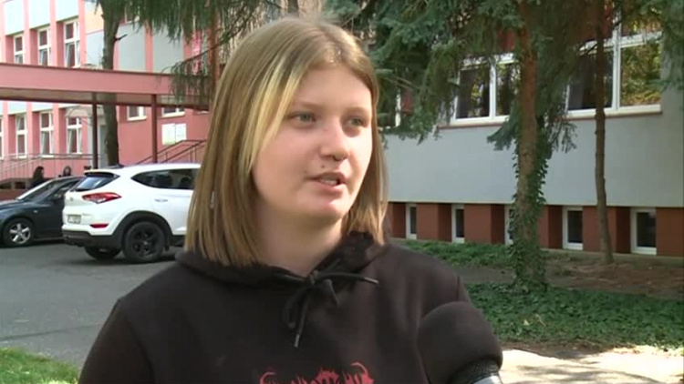 2020_09_16_uczennica_kapica_wicemistrzostwo_martwy_ciag.mp4