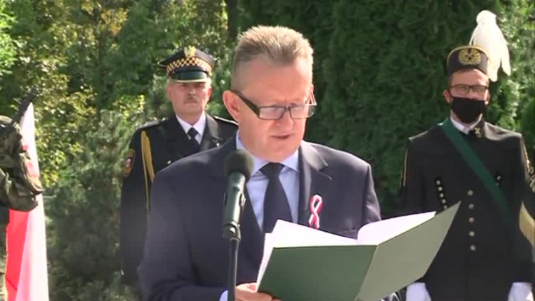 2020_09_21_odsloniecie_pomnik_pilsudski_polkowice.mp4