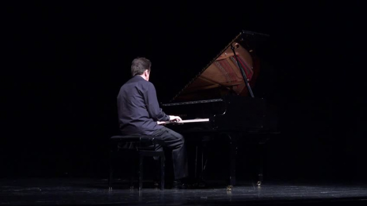 2020_10_02_dni_muzyki_pianista_001.mp4