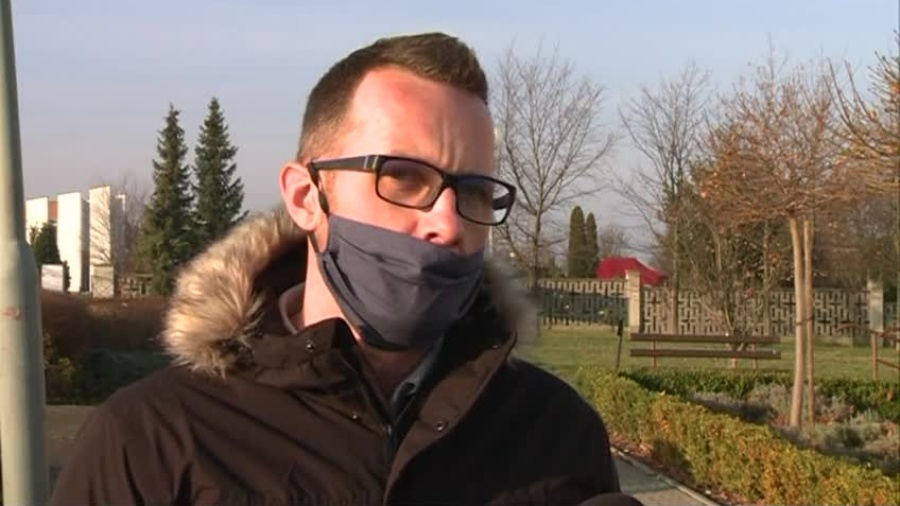2020-12-22-liscie-cmentarz-brzostow.mp4