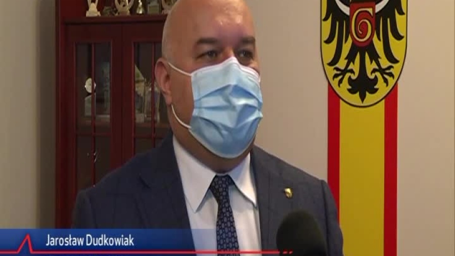 2021-01-11-powiat-pomysl-rzad-szpital-marszalek.mp4