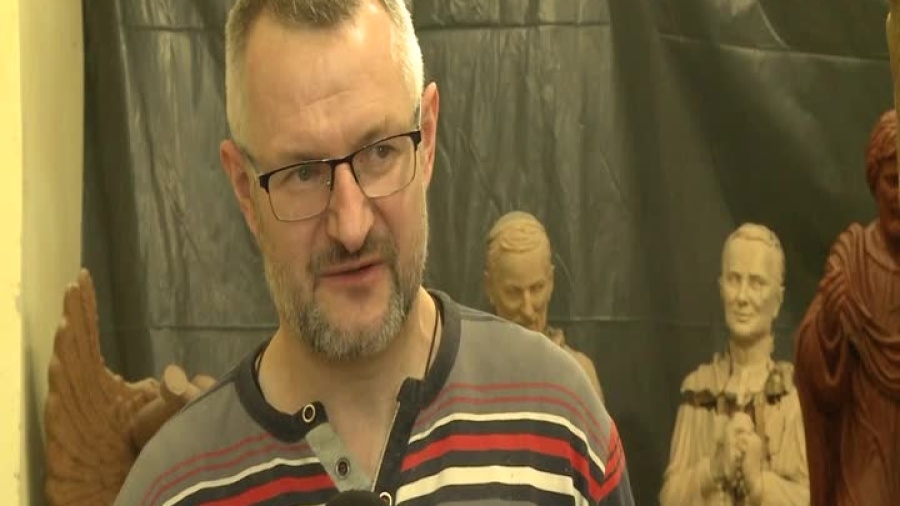 2021-03-12-dariusz-sagan-rzezby.mp4