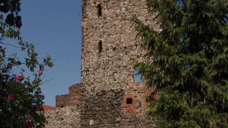 kronika-2011-06-01-zabytki-kozuchow.mp4