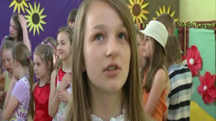 kronika-2011-06-04-stypendia-prezydent-glogow.mp4