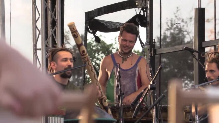 2021-08-03-afrotuba-rozmowa-koncert.mp4