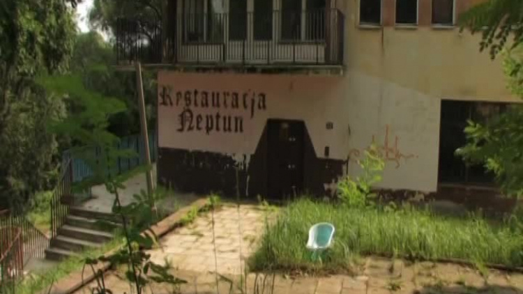 kronika-2011-08-12-neptun-niszczeje-glogow.mp4