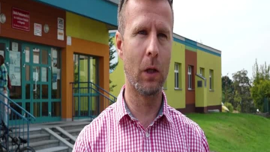 2021-09-7-pobicie-uczen-nauczyciel-sp3-glogow.mp4