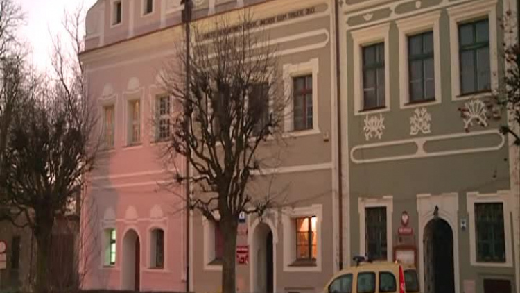 kronika-2011-12-04-odnowione-kamienice-wschowa.mp4