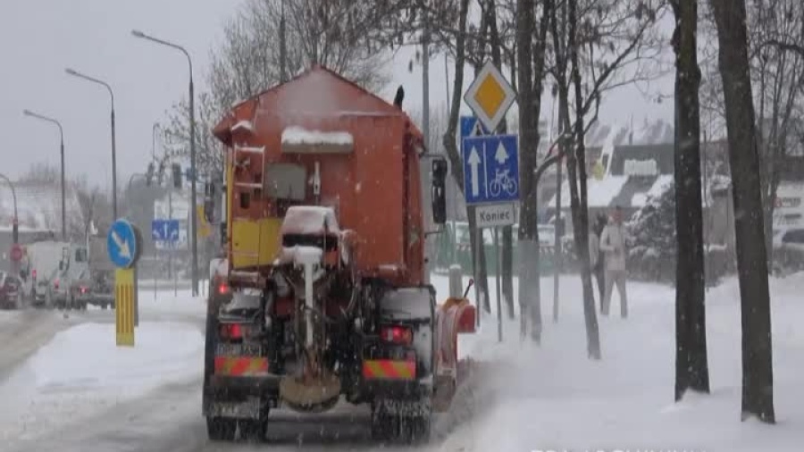 2021-11-25-utrzymanie-drog-zima-polkowice.mp4