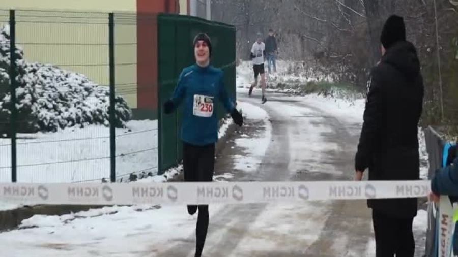 2021-12-15-bieg-grand-prix-zaglebia-miedziowego-glogow.mp4