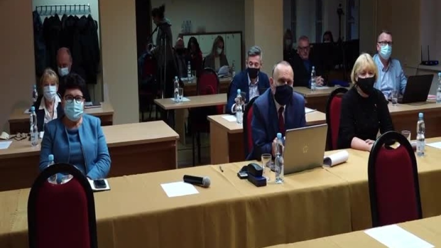 2021-12-30-budzet-sesja-powiat-glogowski.mp4