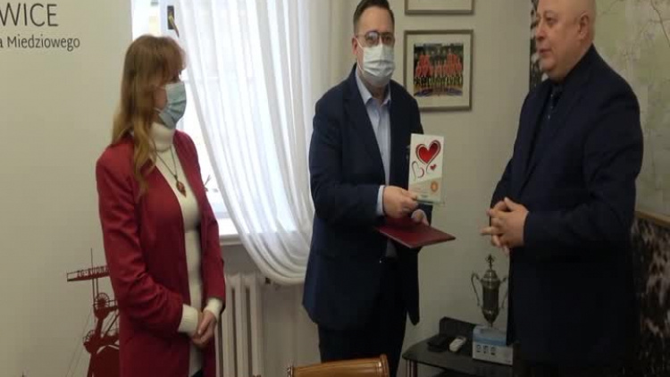 2022-02-08-wsparcie-seniorzy-wyroznienie-polkowice.mp4