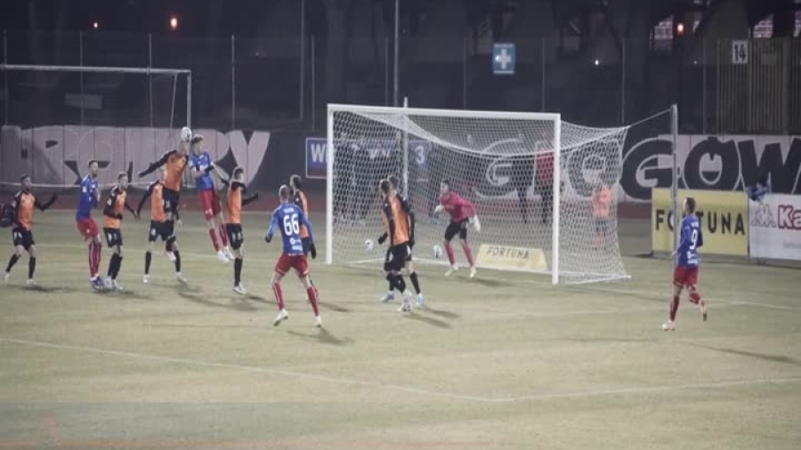 2022-03-09-chrobry-glogow-pozycja-1-liga.mp4