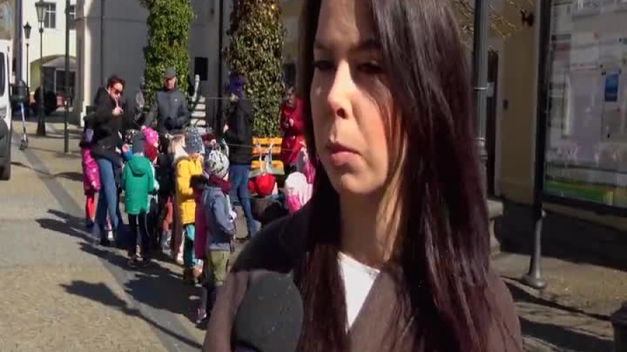 2022-03-22-wiosna-skarpetki-rynek-polkowice.mp4