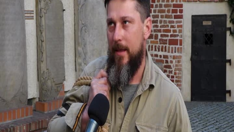 2022-03-28-wystawa-bartnictwo-gek-mah.mp4
