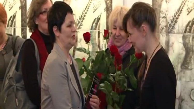 kronika-2012-03-10-prace-dyplomowe-studenci-pwsz-glogow.mp4