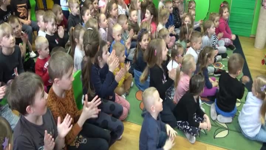 2022-04-06-kiermasz-wiosna-aquapark-polkowice.mp4