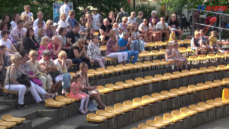 2022-06-14-paddy-przedstawienie-polkowice.mp4