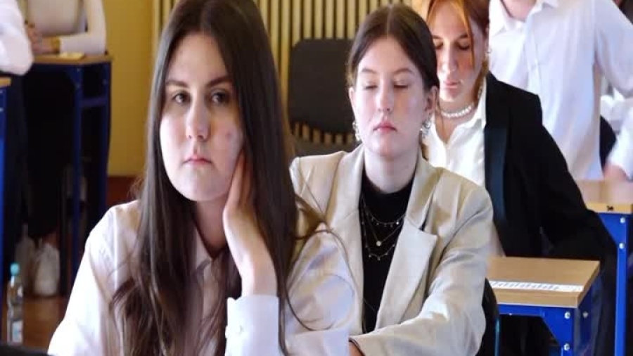 2022-07-08-starosta-dudkowiak-komentarz-matury.mp4