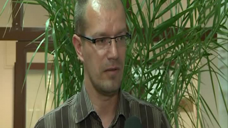 kronika-2012-08-44-dziura-dzialka-wojska-polskiego-glogow.mp4