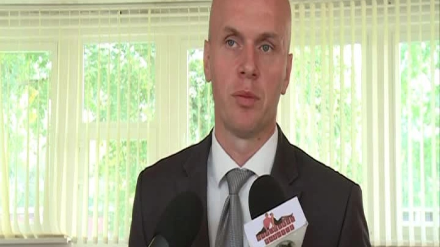kronika-2012-09-32-szpital-sprzedaz-radni-gora.mp4