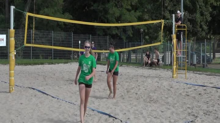 2022-09-15-turniej-siatkowka-plazowa-sps-chrobry-a0b47c8.mp4
