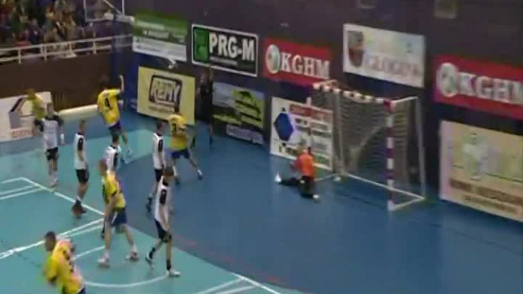 kronika-2012-10-03-spr-chrobry-miedz-24-24.mp4