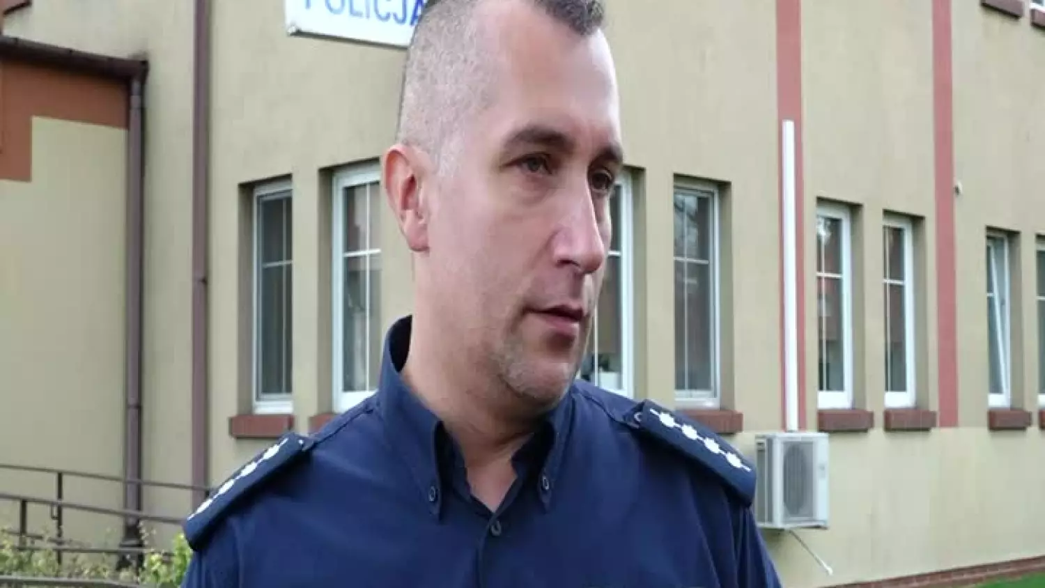 2022-10-28-zmiany-ruch-cmentarze-wszystkich-swietych.mp4