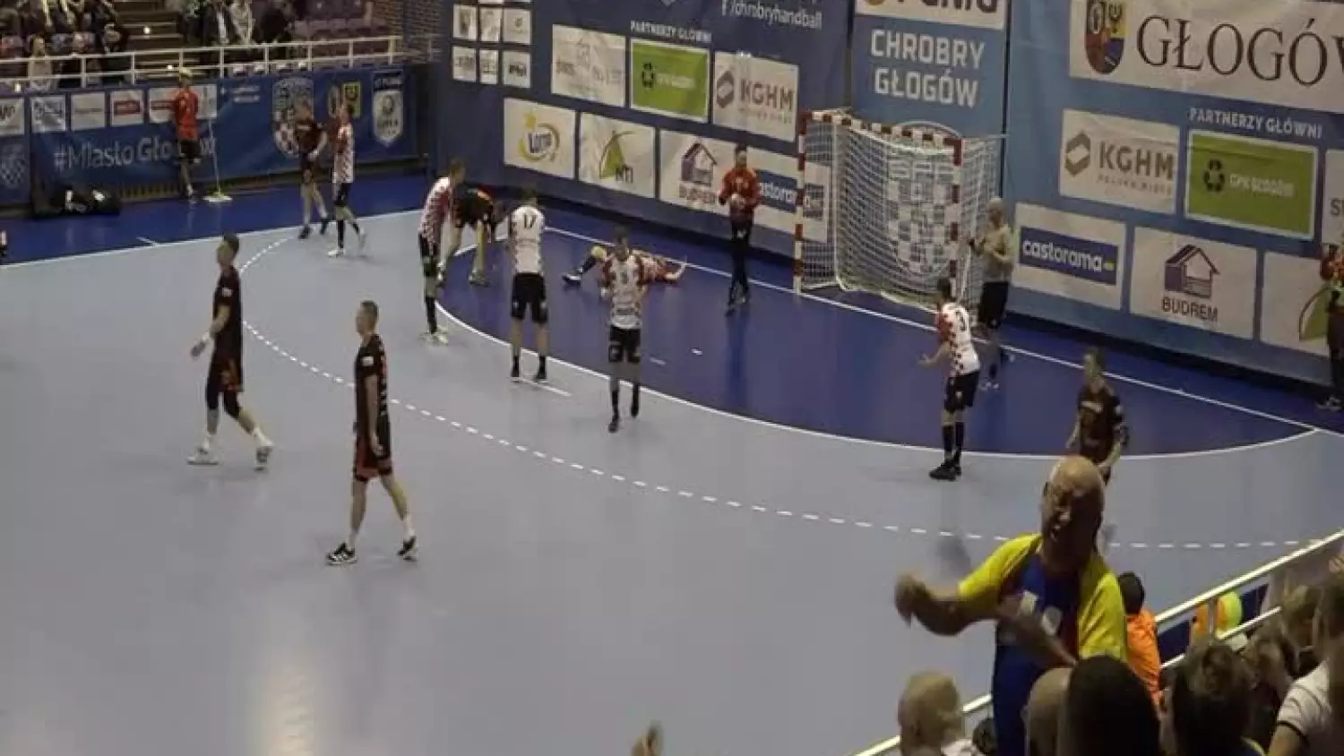 2022-11-22-spr-chrobry-zaglebie-30-30-3-5-komentarz.mp4