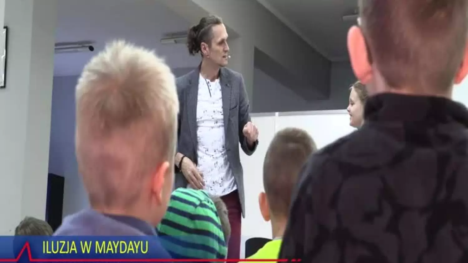 2023-02-22-ferie-iluzja-mayday-glogow.mp4