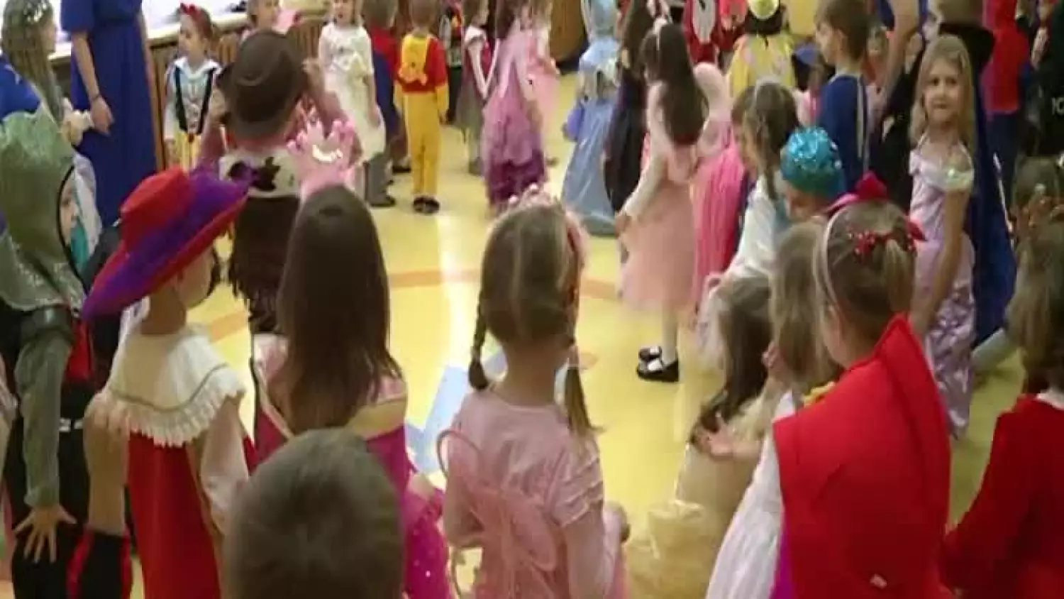kronika-2013-01-11-bal-przedszkole-jarzebinka-glogow.mp4