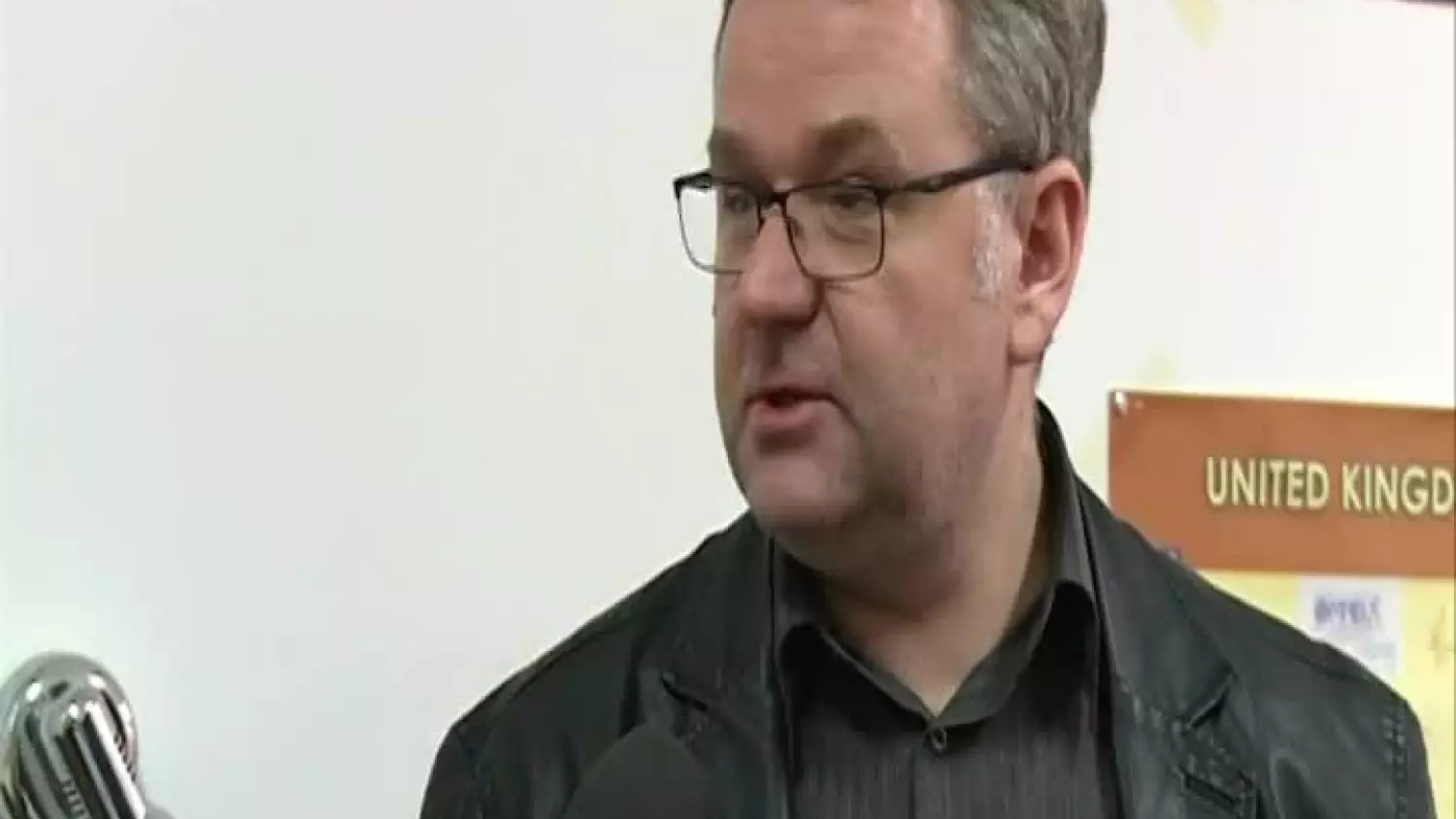 kronika-2013-03-05-artur-andrus-mok-glogow.mp4