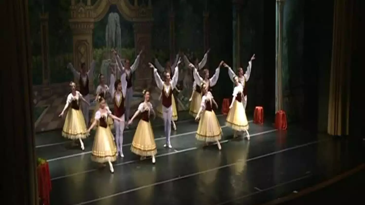 kronika-2013-03-11-royal-russian-ballet-glogow.mp4