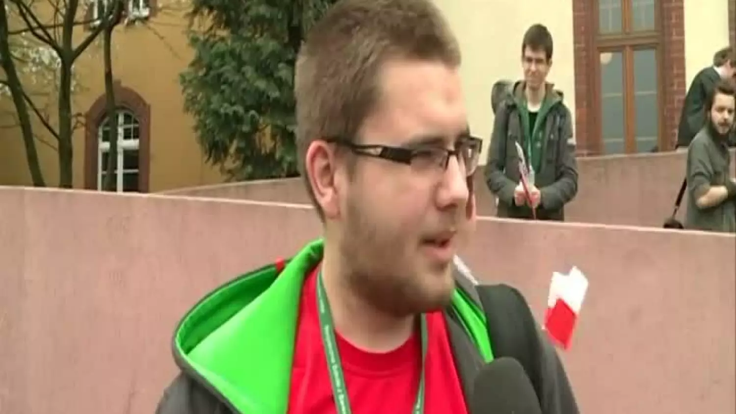 kronika-2013-05-01-dzien-flagi-glogow.mp4