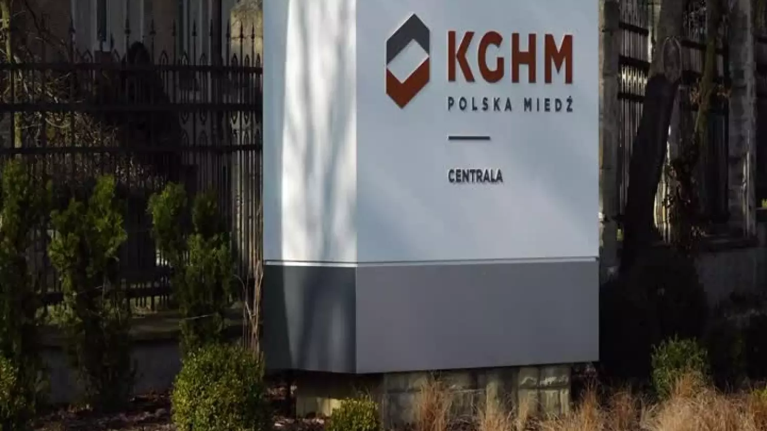 2023-06-29-zubowski-posel-kometarz-podatek-kghm.mp4