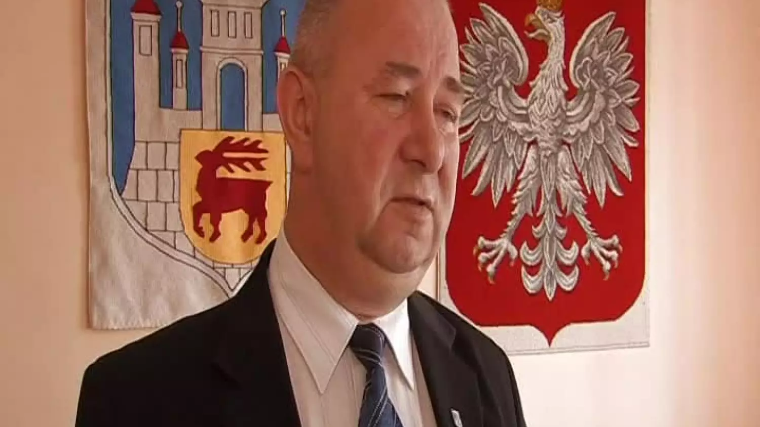 kronika-2013-07-15-zaplata-hala-przemkow.mp4