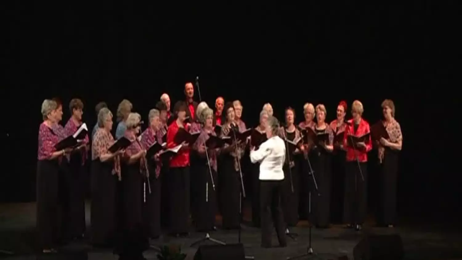 kronika-2013-06-42-10-lecie-gaudium-glogow.mp4
