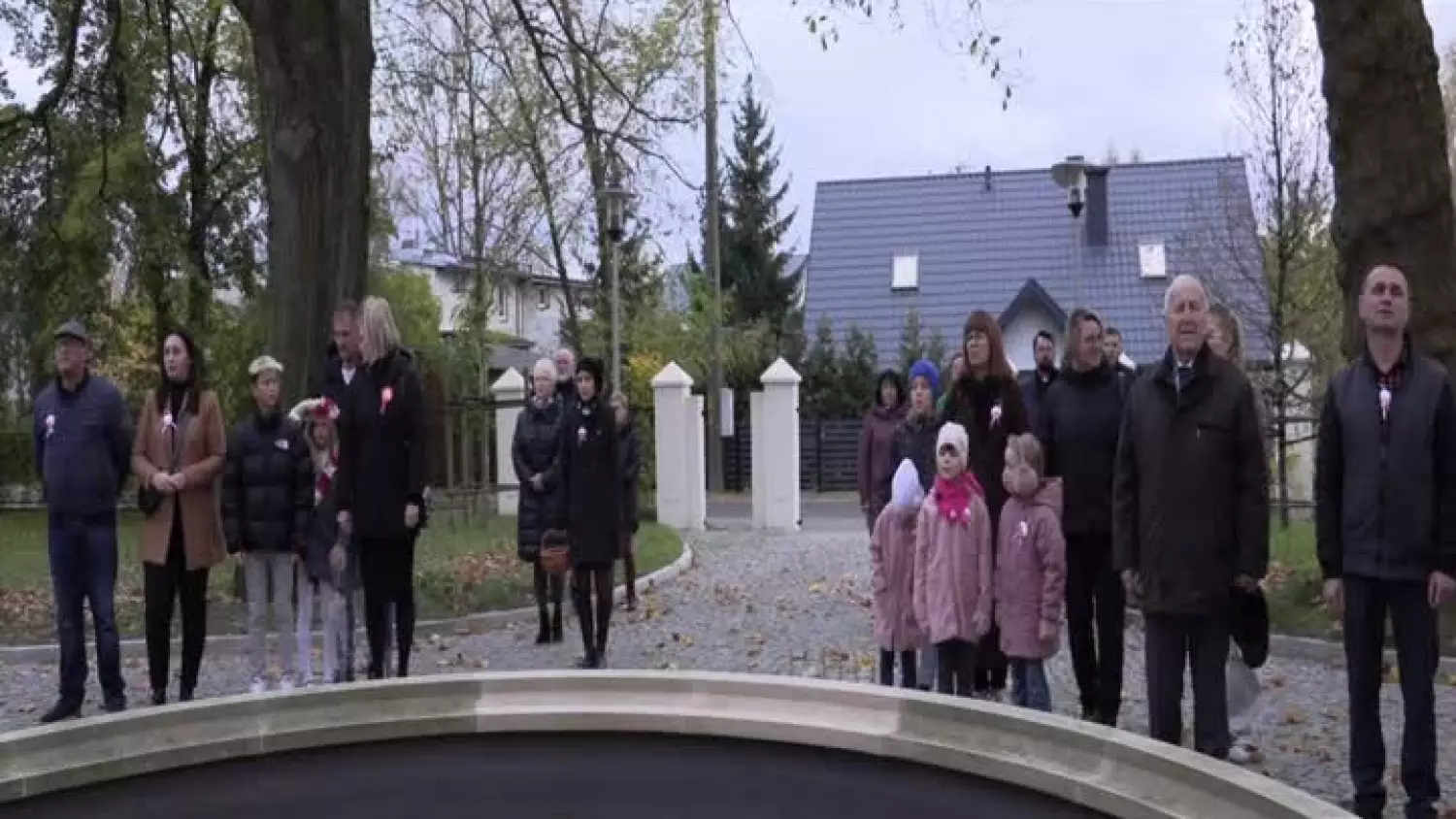 2023-11-15-obchody-11listopada-sucha-gorna-001.mp4
