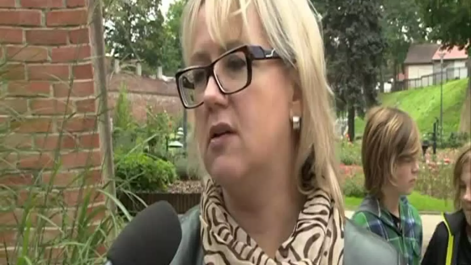 kronika-2013-09-45-sprzatanie-swiata-sp7-glogow.mp4