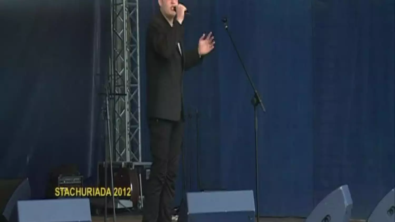 kronika-2013-09-32-karol-lesniewski-must-be-the-music-kotla.mp4