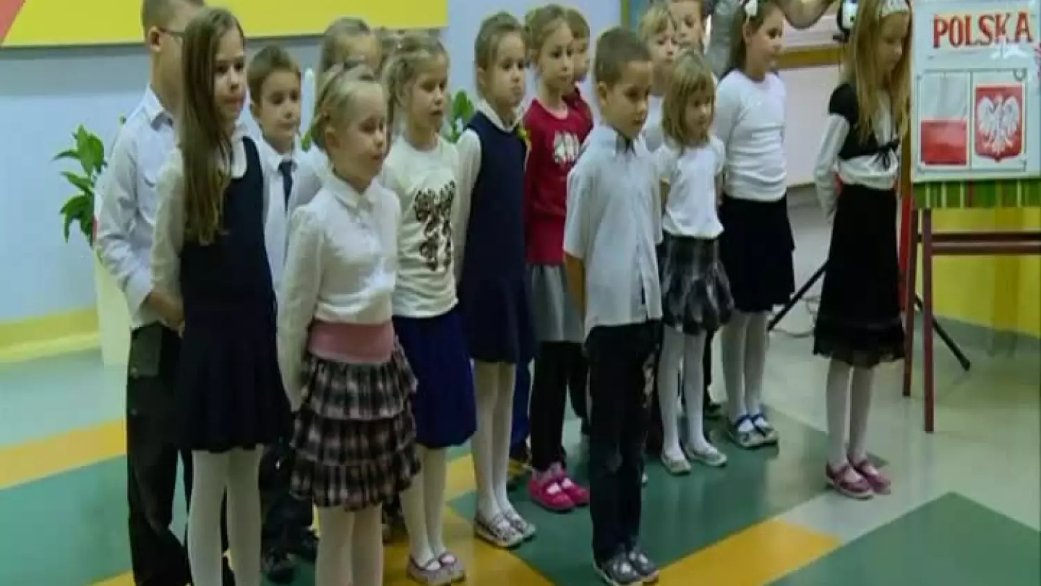kronika-2013-11-16-11listopada-przedszkole20-glogow.mp4